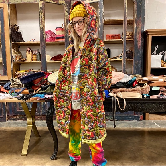 Meet your Posher, Alina Joie - Picture 4 of 11